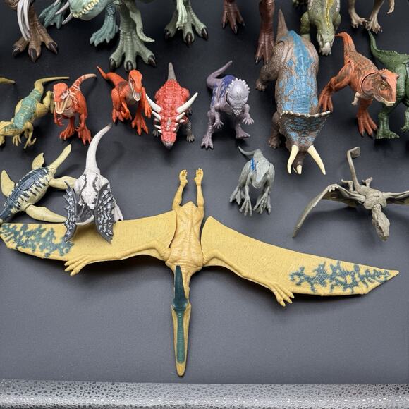 Huge Lot Of Jurassic World Dinosaurs Figures Collection Lot Of 23 Pre Owned - Picture 7 of 8